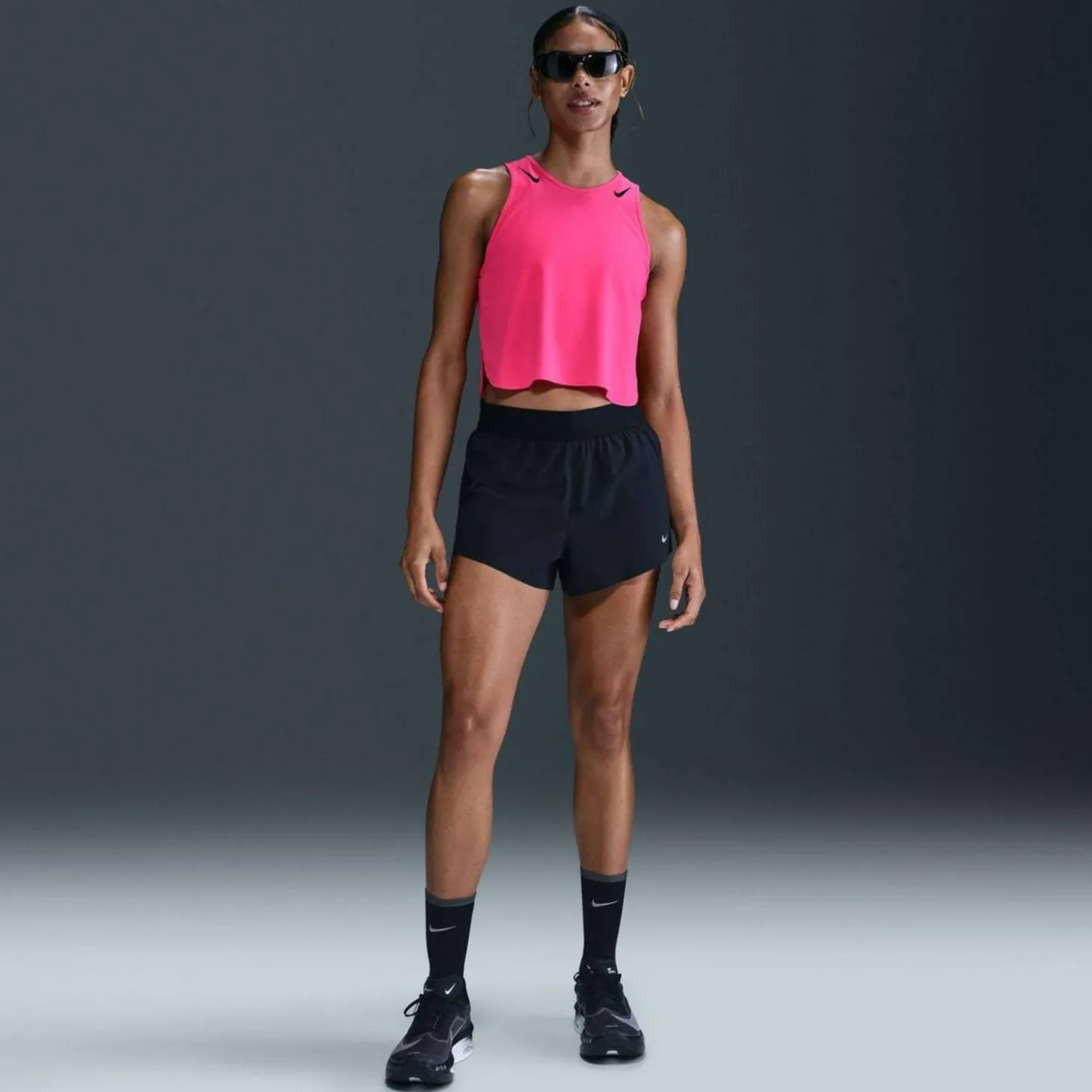 AeroSwift Dri-Fit ADV Cropped Damen T-Shirt