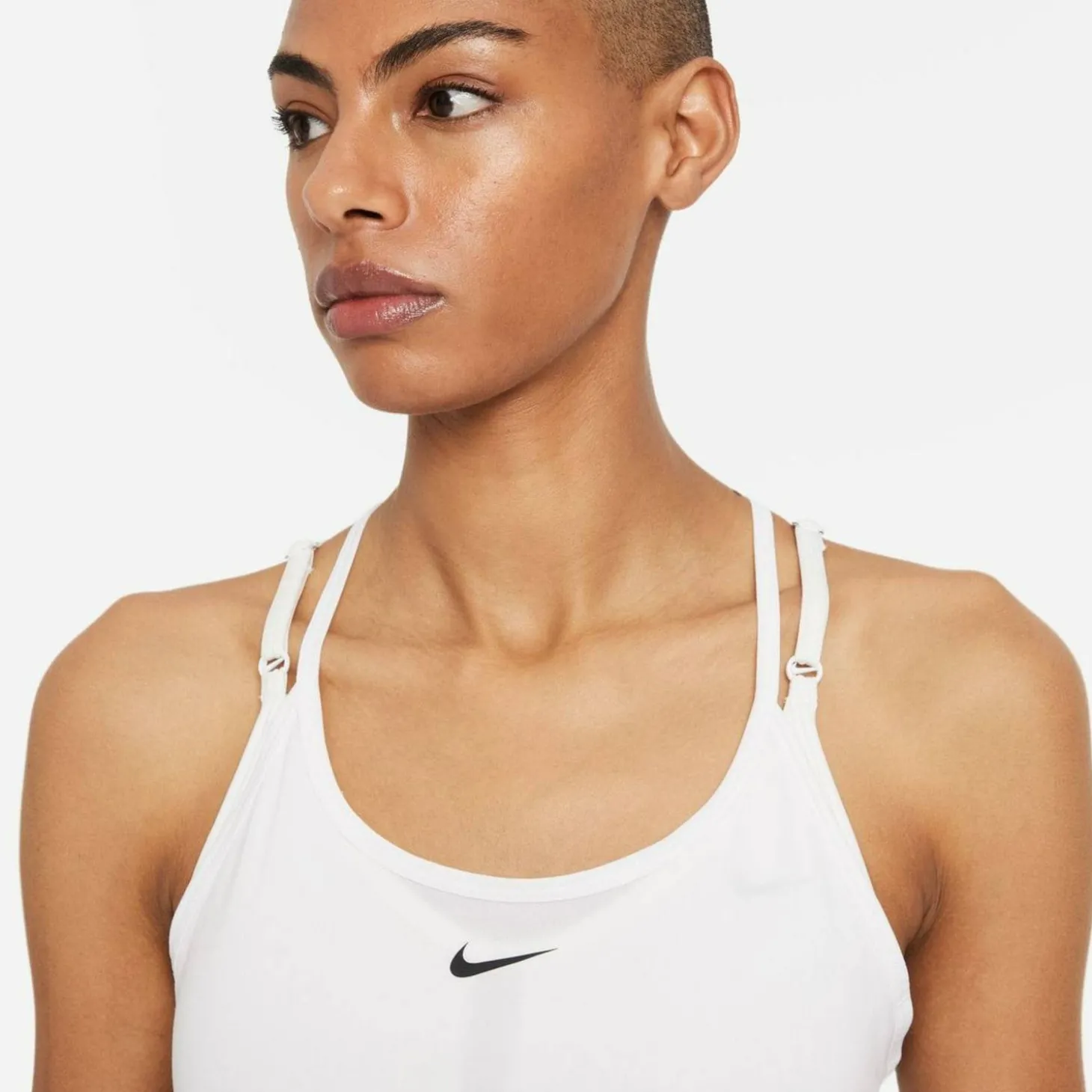Dri-Fit One Elastika Standard Fit Damen T-Shirt