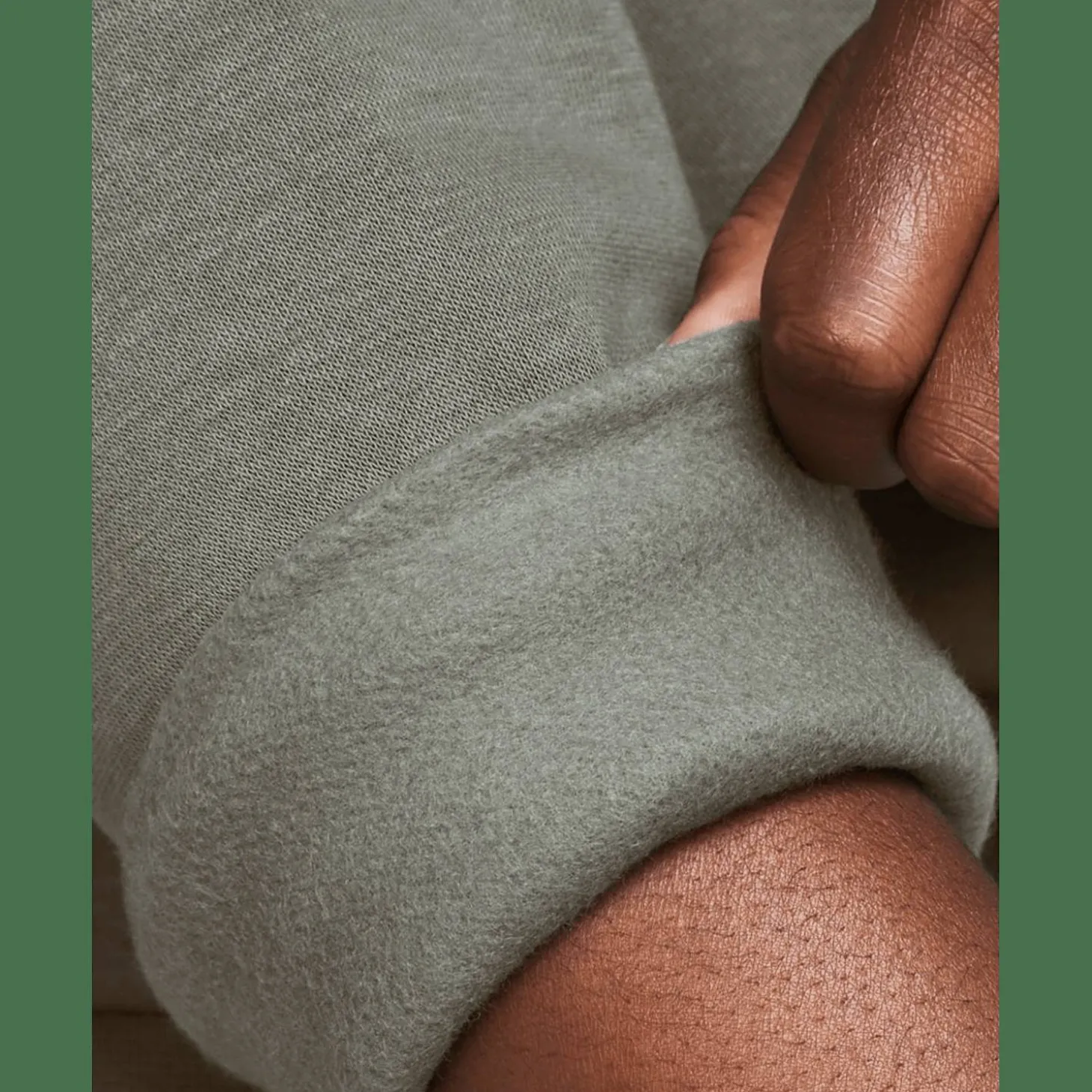 Essential Fleece Crew Damen Sweatshirt