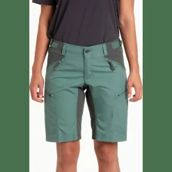 Makke II Damen Shorts