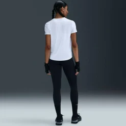 One Classic Dri-Fit Damen T-Shirt