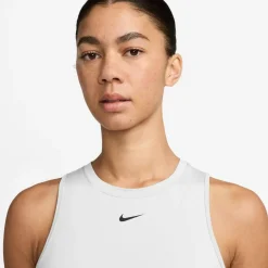One Classic Dri-Fit Damen T-Shirt