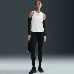 One Classic Dri-Fit Damen T-Shirt