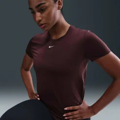 One Classic Dri-Fit Damen T-Shirt