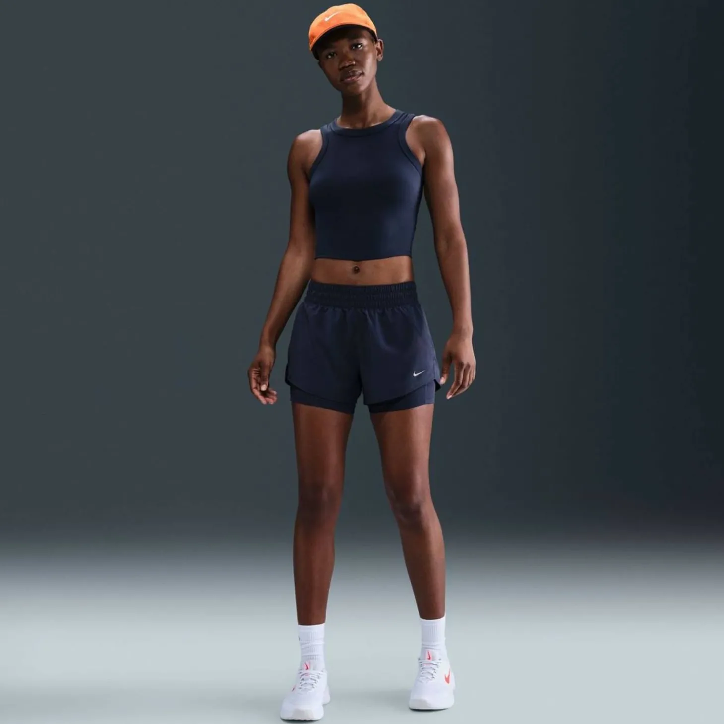 One Dri-Fit Mid-Rise 3" 2-in-1 Damen Shorts