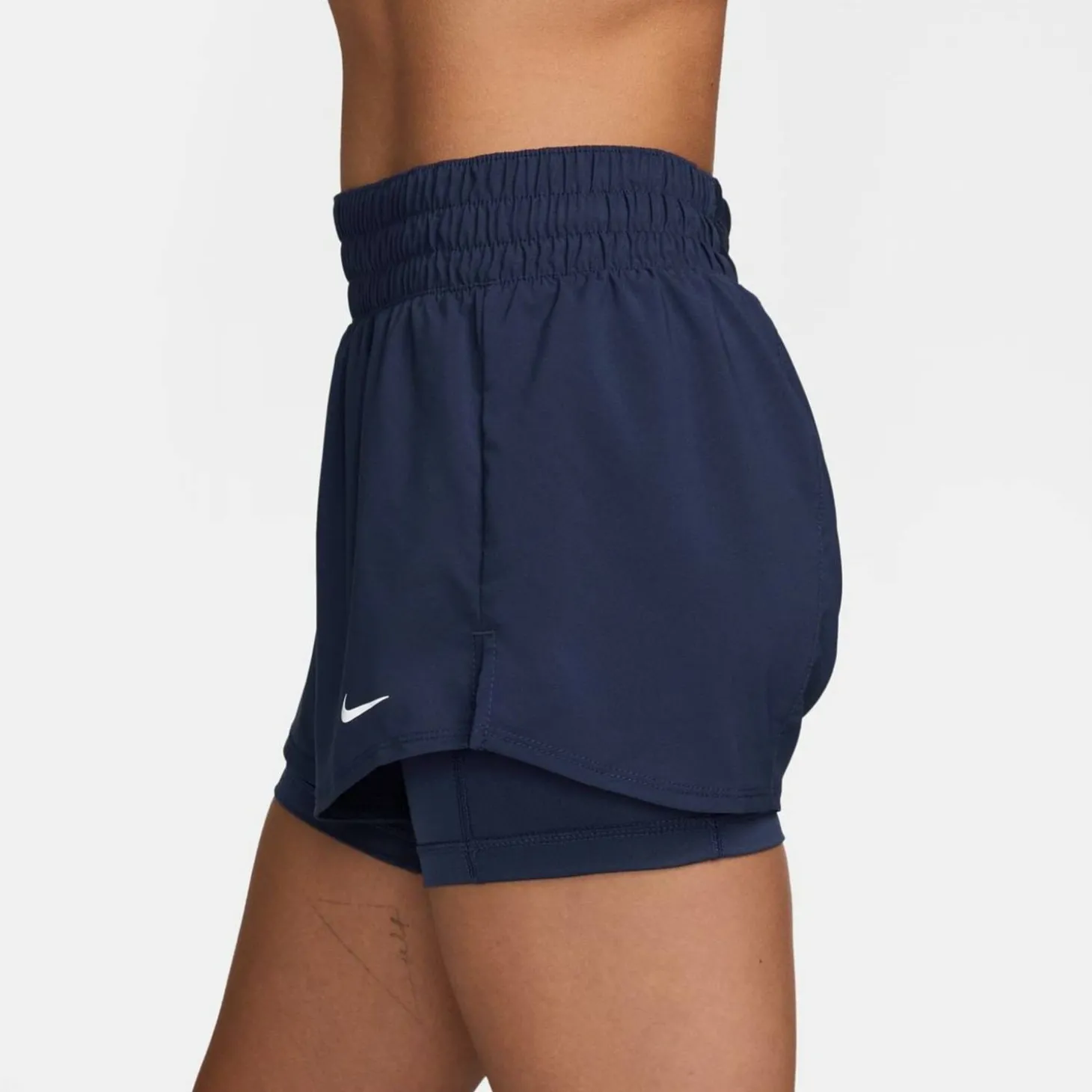 One Dri-Fit Mid-Rise 3" 2-in-1 Damen Shorts