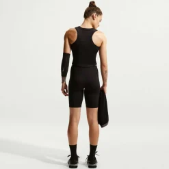 One High-Waisted 8