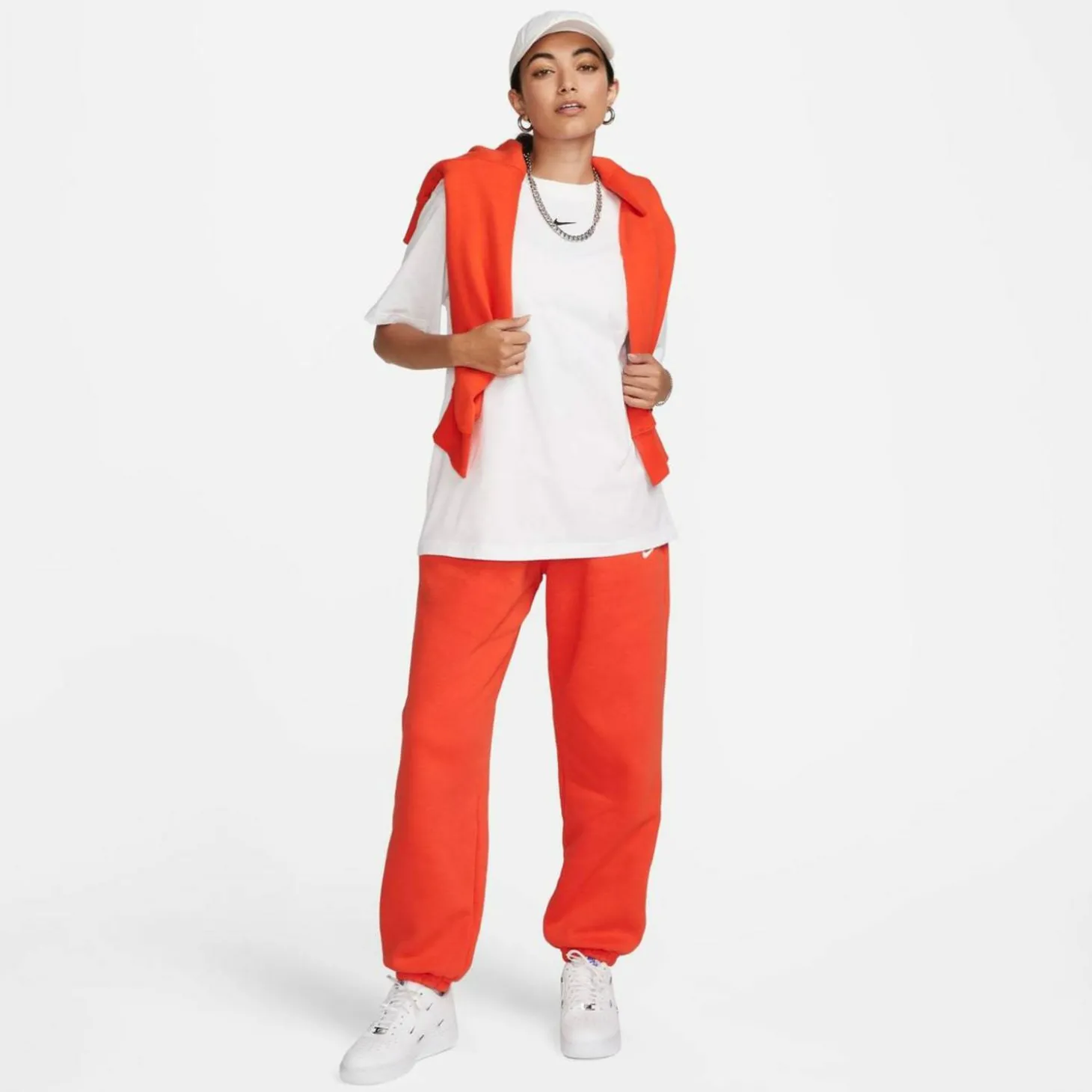 Sportswear Essential Damen T-Shirt