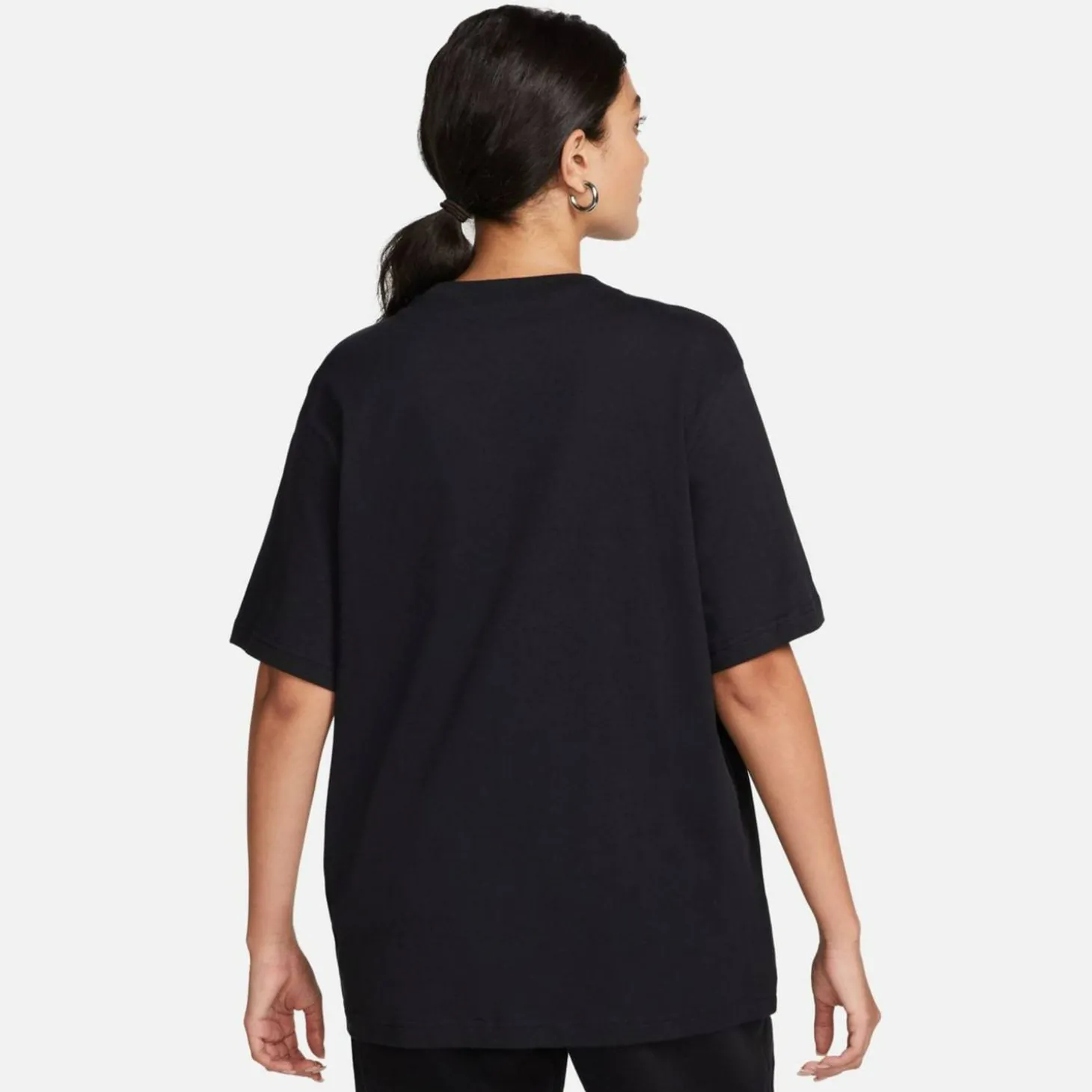 Sportswear Essential Damen T-Shirt