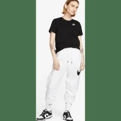 Sportswear Essentials Damen T-Shirt