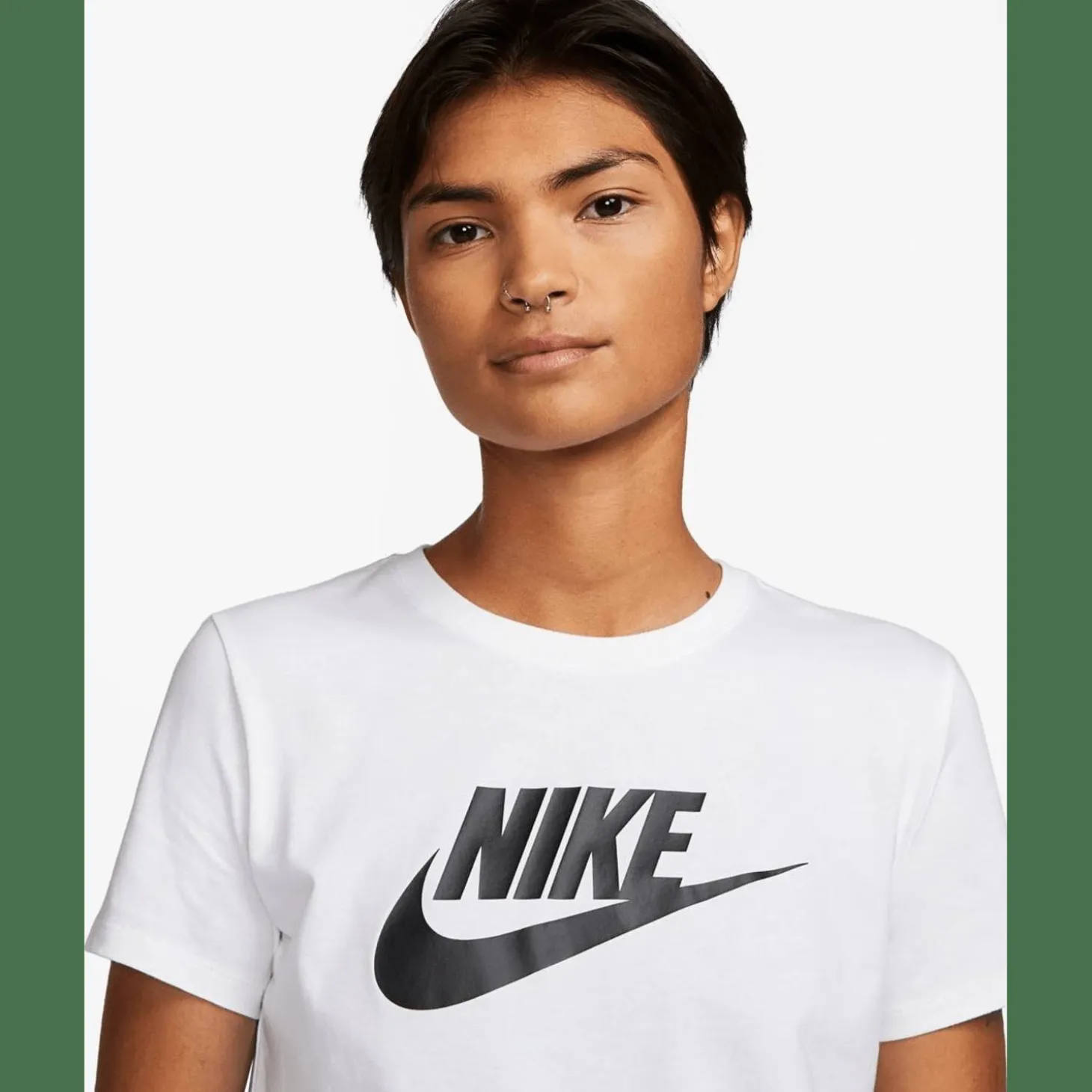 Sportswear Essentials Logo Damen T-Shirt