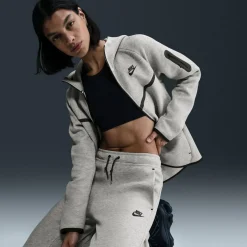 Sportswear Tech Mid-Rise Damen Jogginghose