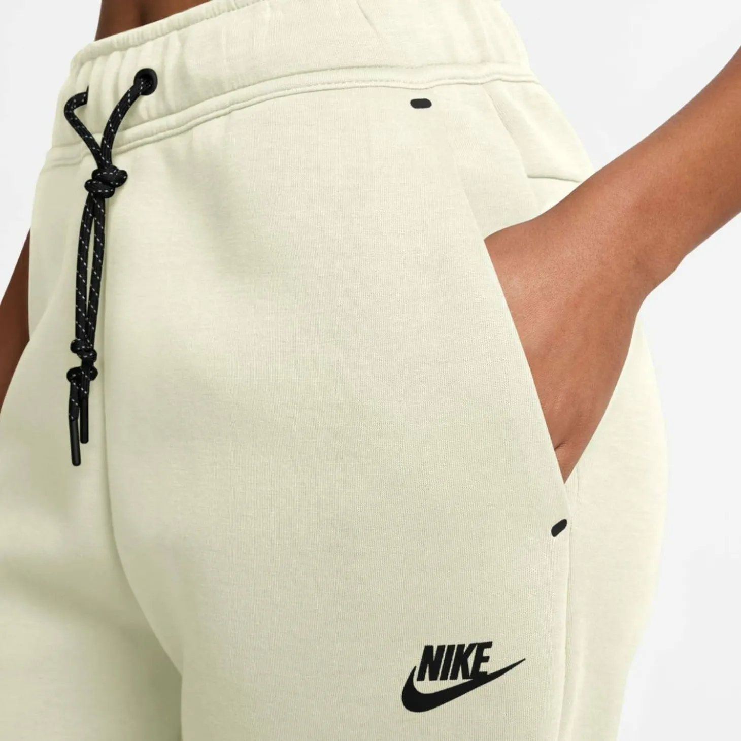 Sportswear Tech Mid-Rise Damen Jogginghose