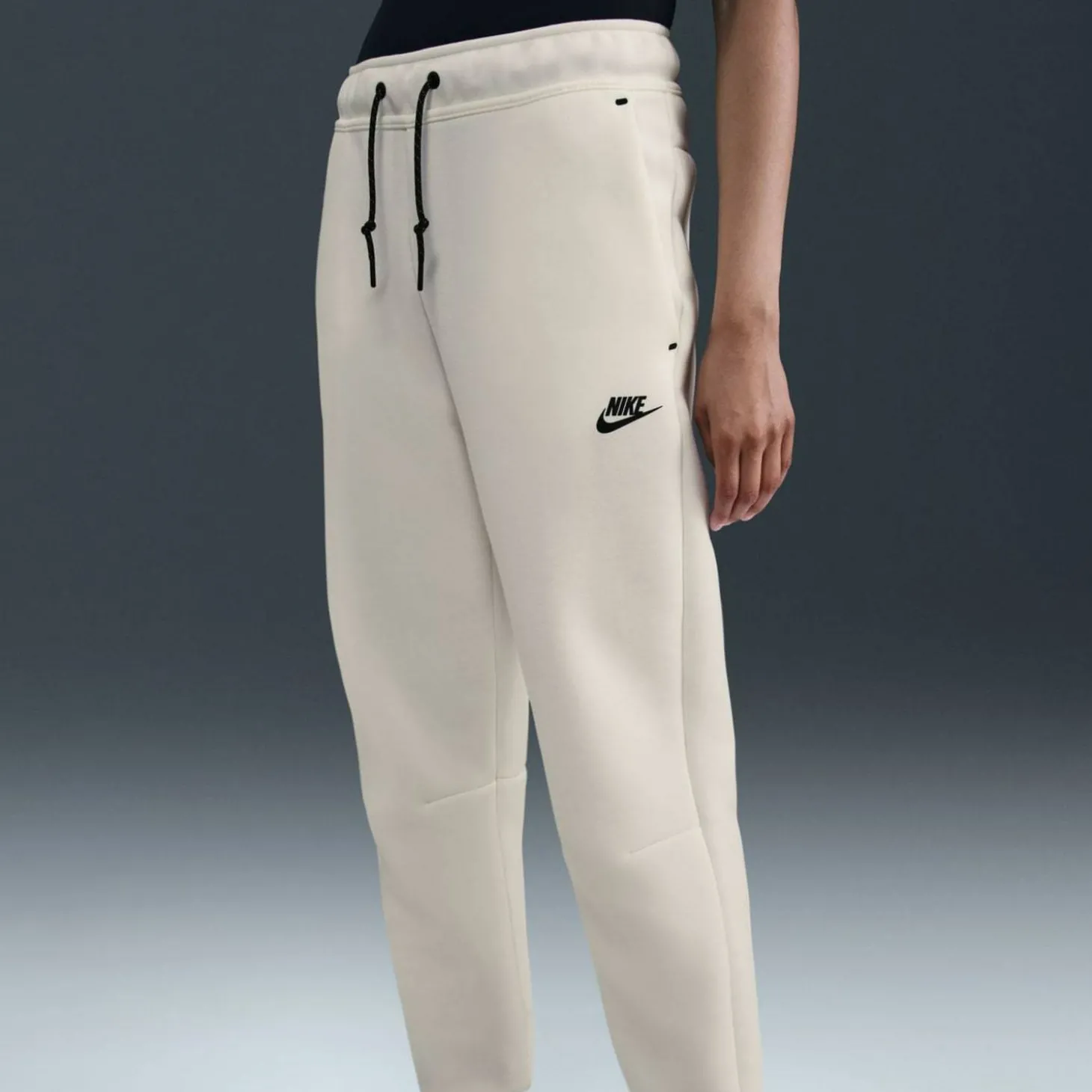 Sportswear Tech Mid-Rise Damen Jogginghose