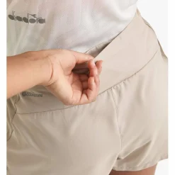 Super Light Split 2.5 Damen Shorts