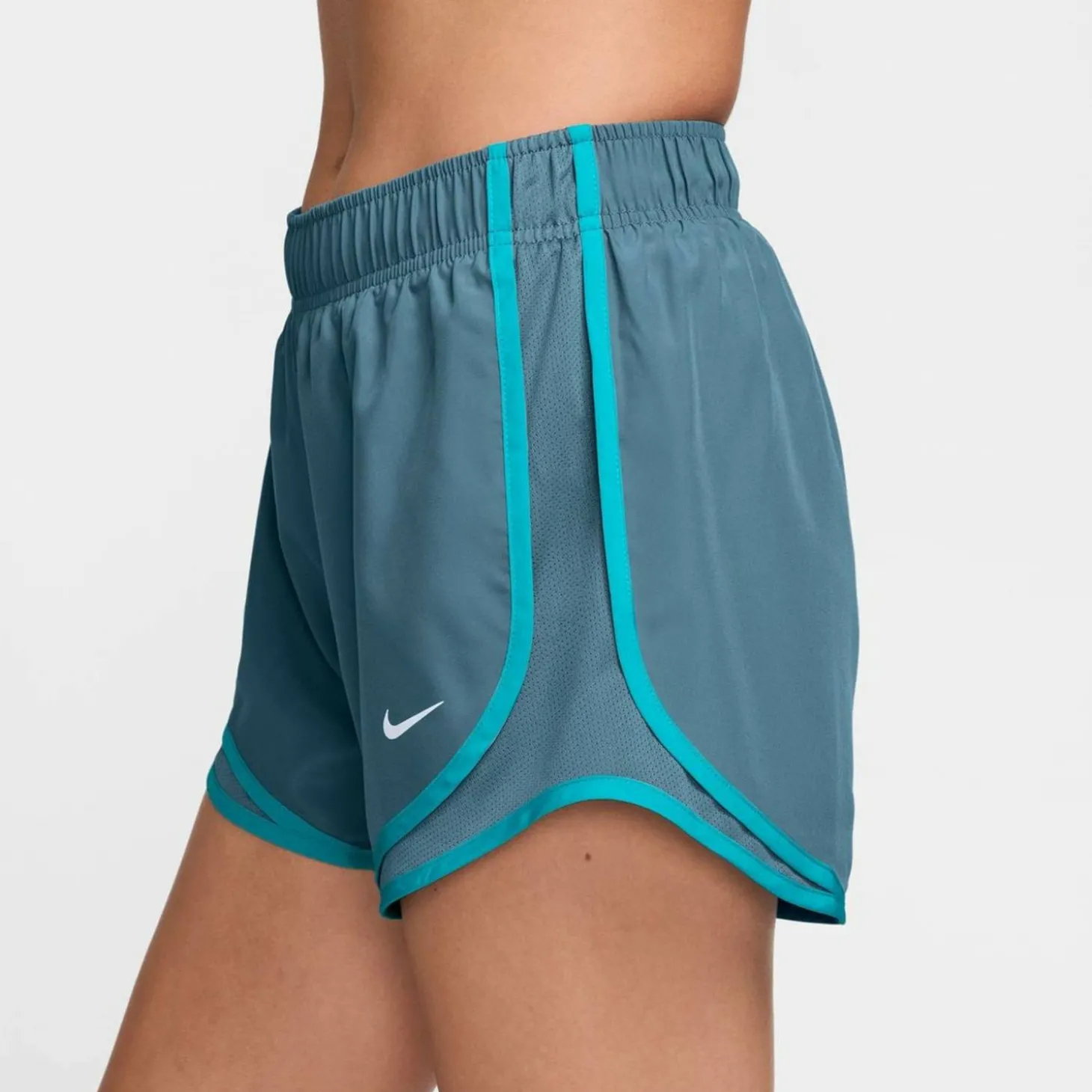 Tempo Dri-Fit Mid-Rise-Lined Damen Shorts