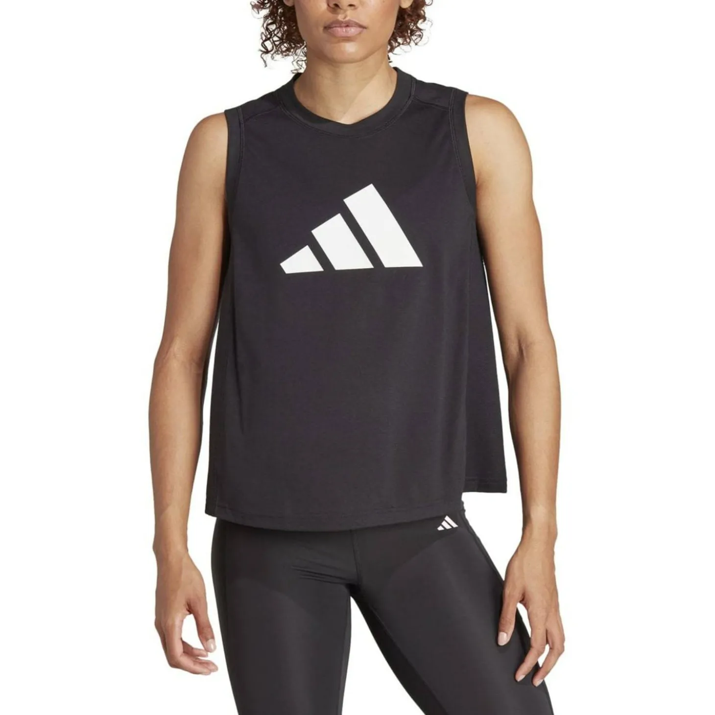Train Essentials Big Performance Logo Training Damen T-Shirt