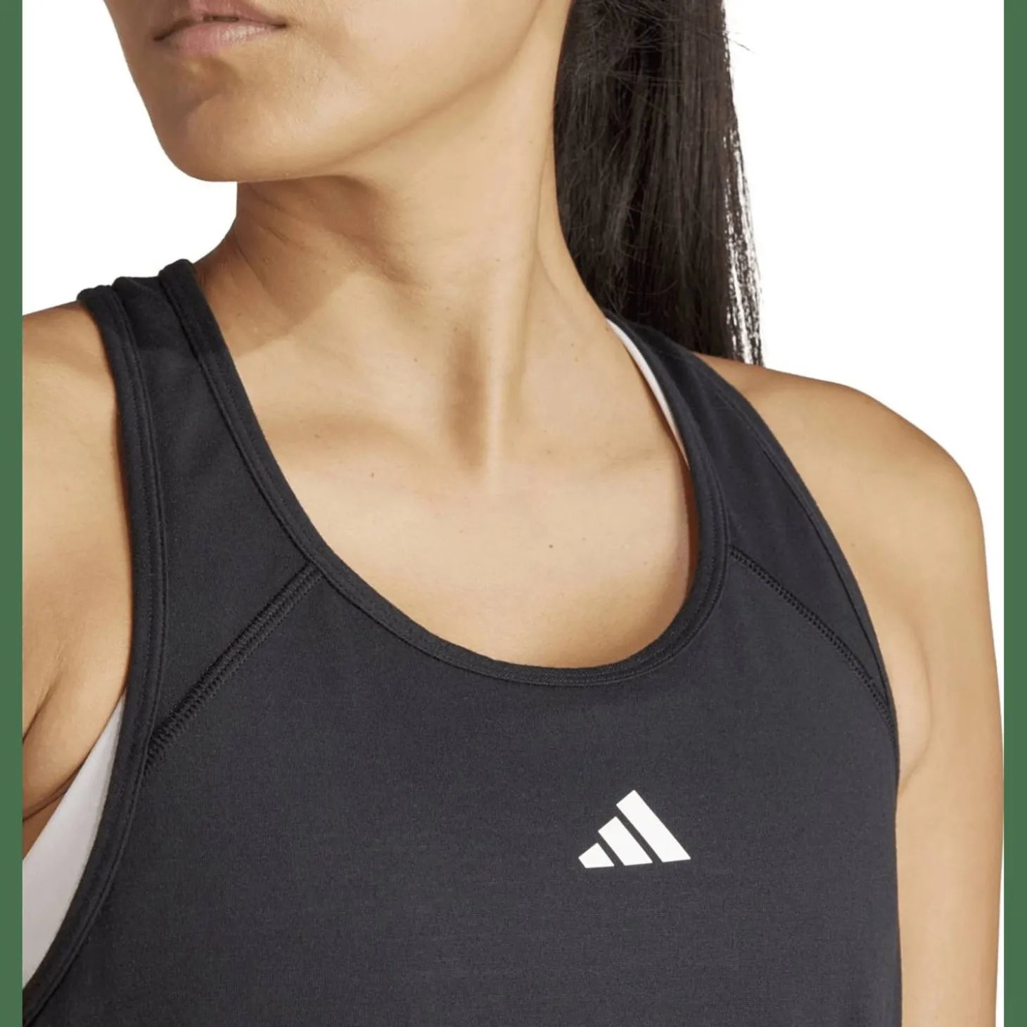 Train Essentials Minimal Branding Racerback Damen T-Shirt